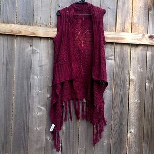 Beautiful burgundy shawl. One size fits all.